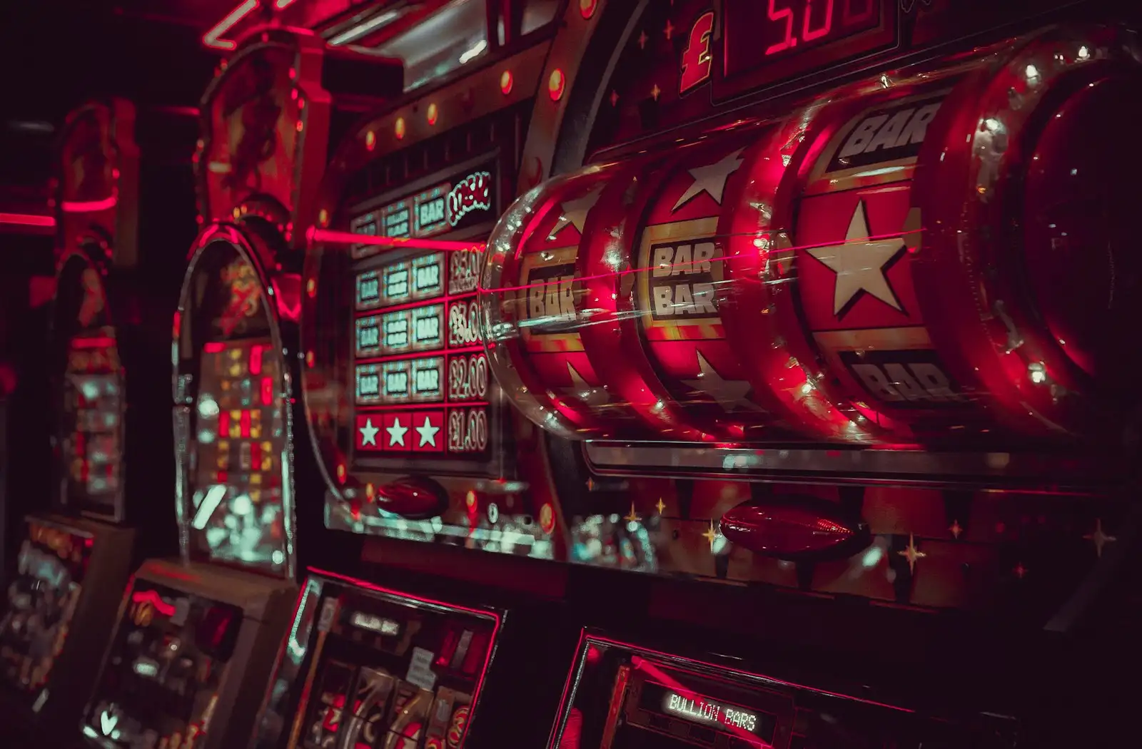 Slots and slot machines